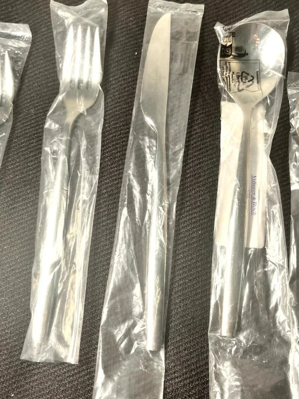 Villeroy & Boch Metro Chic Flatware Stainless Steel 5 Piece Set - New